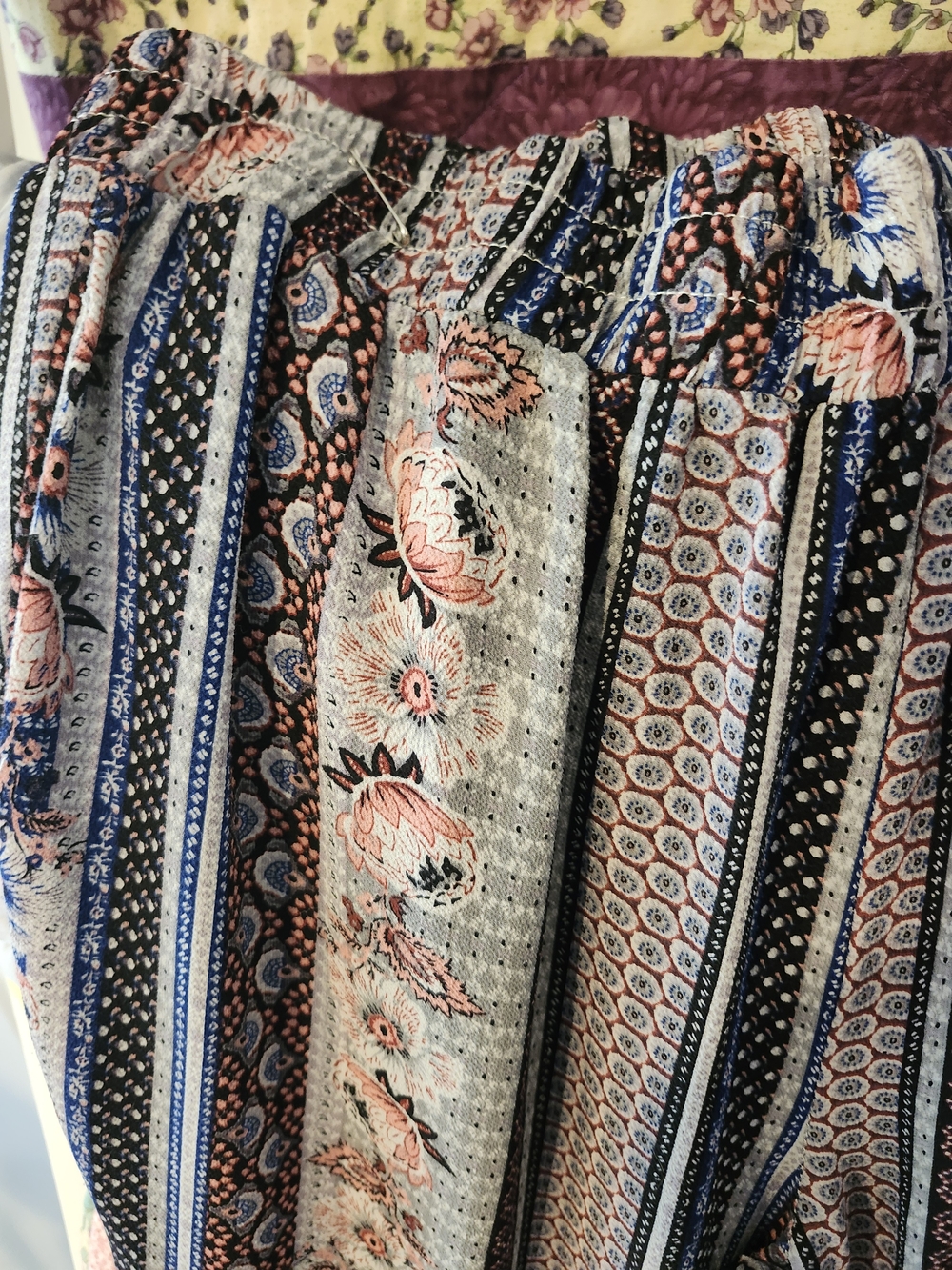 Boho Floral Stripe Wide-Leg Pants - Navy & Cream - Picture 3 of 3